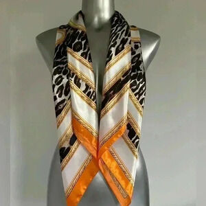 🆕Luxury Satin Print  Scarf 90cmx90xm